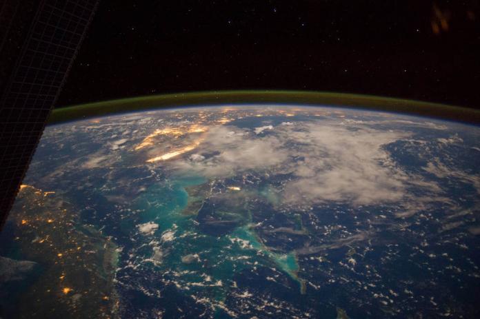 How Do We Know the Earth Isn't Flat?
