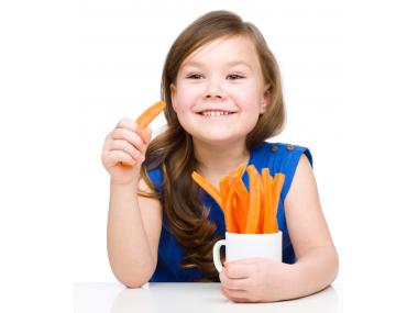 girl eating carrots jpg