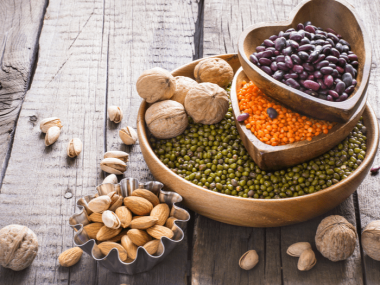 dried beans and nuts that contain phytic acid