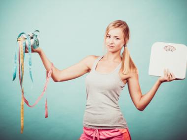 Should You Lose Fat and Build Muscle at the Same Time?