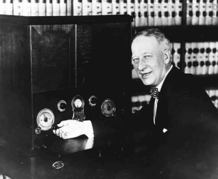 FDR on radio
