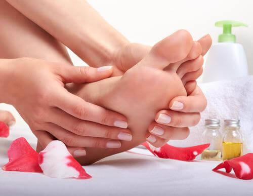 DIY Pedicure: Pamper Your Feet on the Cheap