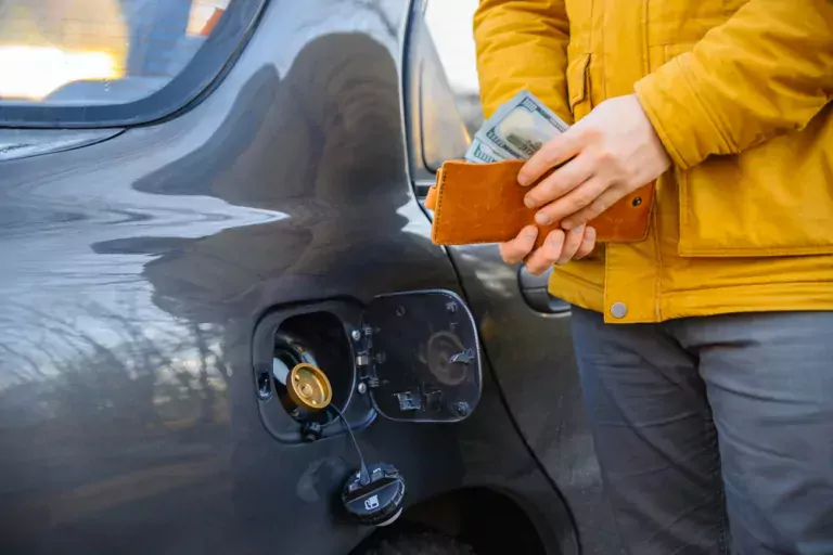 6 Myths That Are Costing You Money on Gas -92